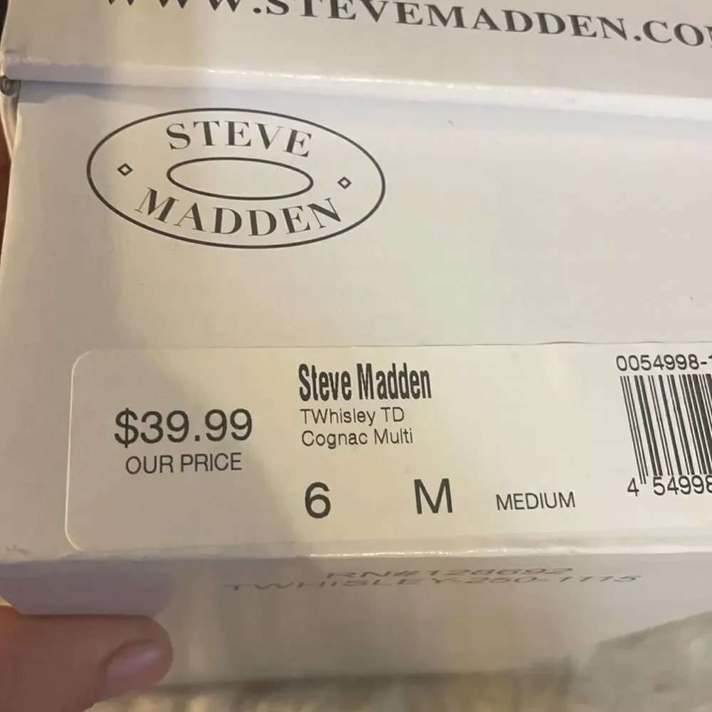 Steve Madden new box